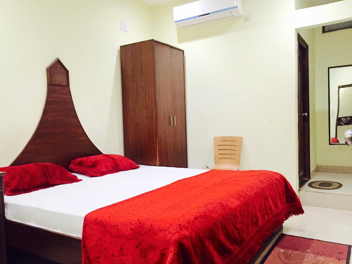 Hotel Al Zaiqa Durg Bagian luar foto